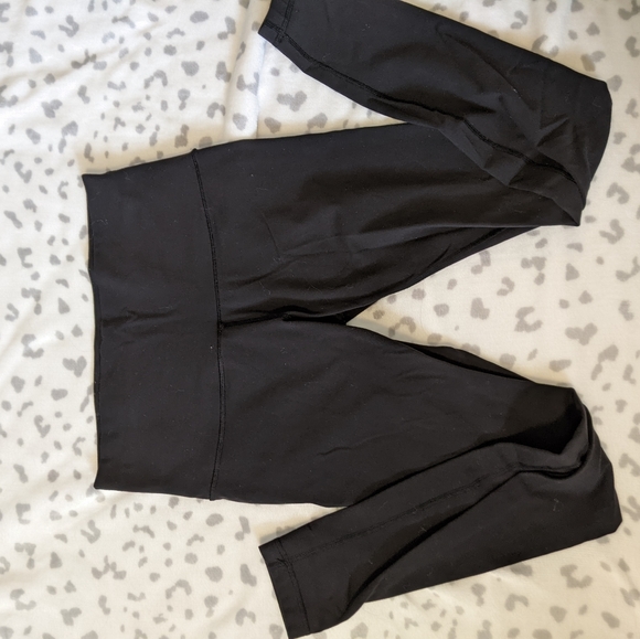 Lululemon High Rise Wunder Under (2 pairs) - Picture 2 of 3